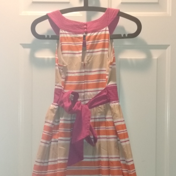 Dress - Picture 2 of 4